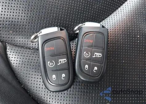 2019 Jeep Cherokee Limited 4X4 z USA, uszkodzony, nr VIN 1C4PJMDX2KD445832